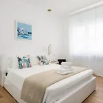 Apartment Luxury Center - Glenda Trieste