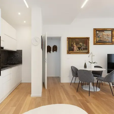 Luxury Center - Glenda Trieste