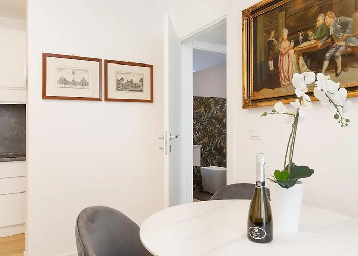 Apartment Luxury Center - Glenda