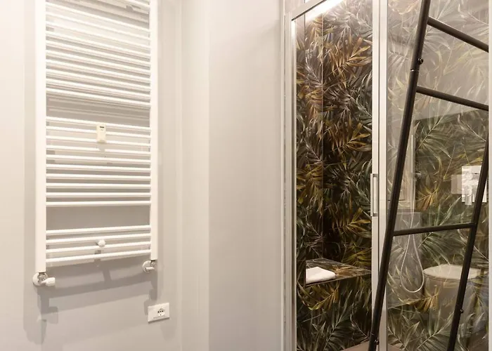 Luxury Center - Glenda Apartment *